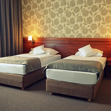 Jamajka & Hotel 3*
