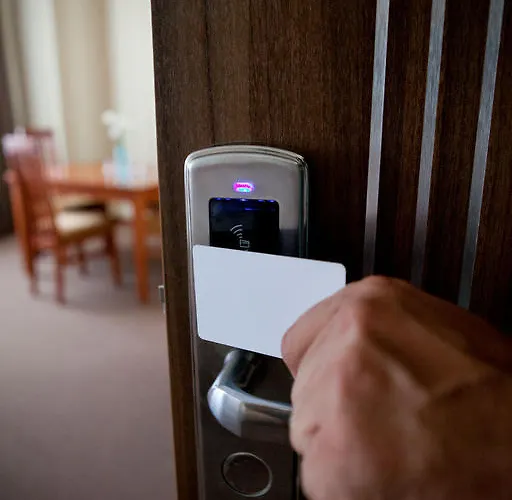 Jamajka & Ξενοδοχείο 3*