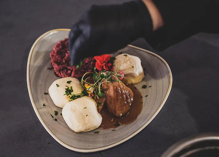 Jamajka & Ξενοδοχείο 3*