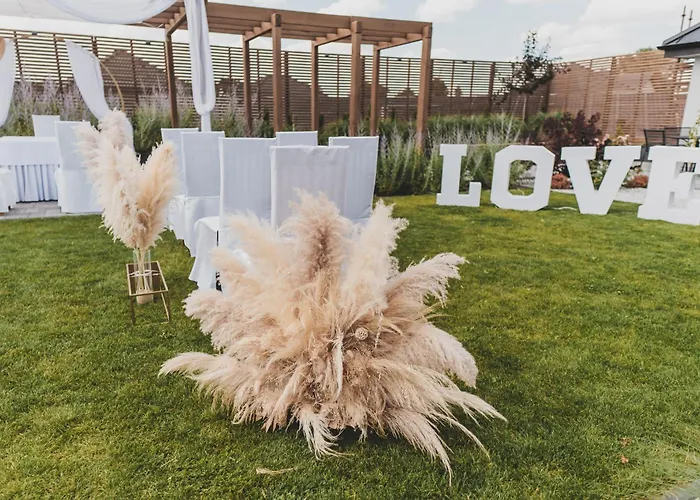 Jamajka & Ξενοδοχείο 3*